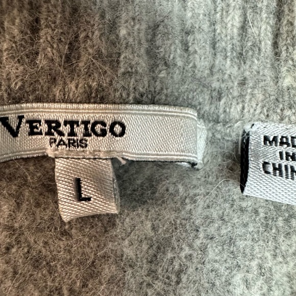 Vertigo Paris Gray and Black Poncho Sweater Size L - Picture 9 of 9